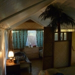 Hale Malu Guest House outside accomidation